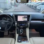Toyota Alphard 2021 из Китая