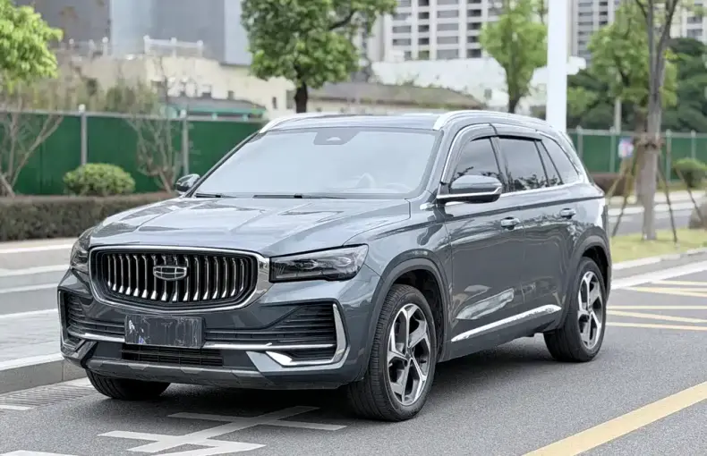 Geely Xingyue L 2023 из Китая