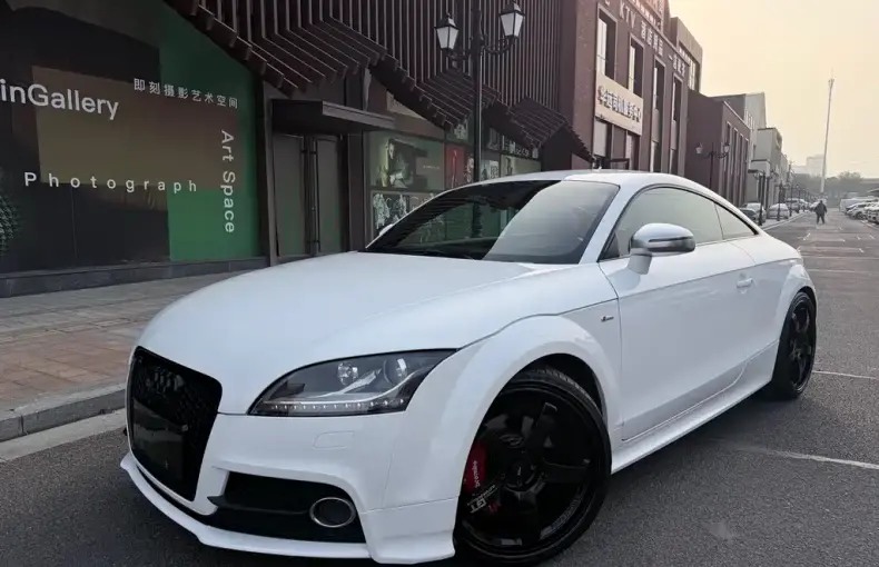 Audi TT 2013 из Китая