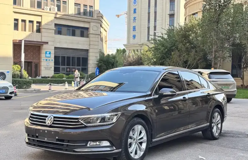 Volkswagen Magotan 2016 из Китая