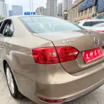 Volkswagen Sagitar 2015 из Китая