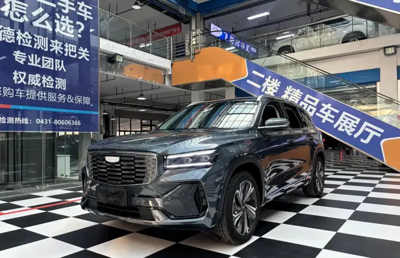 Geely Xingyue L 2022 из Китая