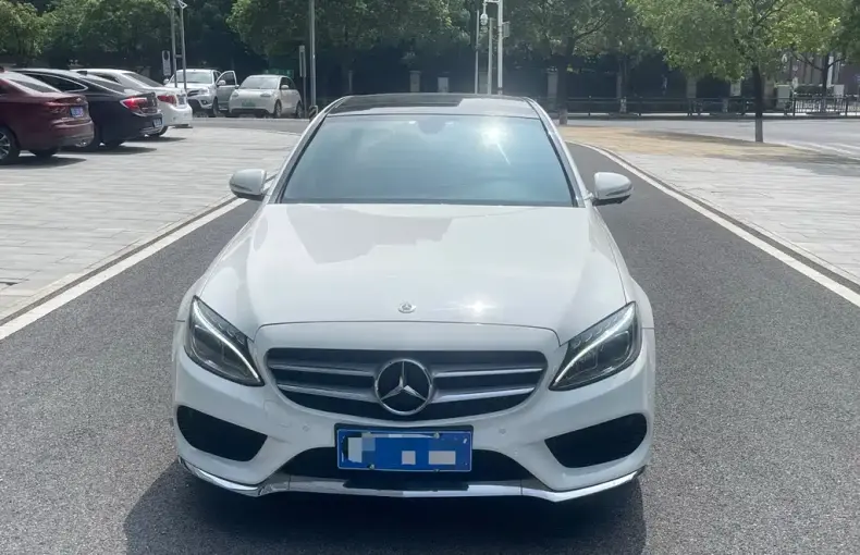 Mercedes-Benz C-Class 2018 из Китая