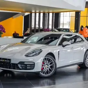 Porsche Panamera 2022 из Китая