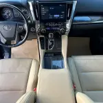Toyota Alphard 2020 из Китая