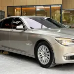 BMW 7 Series 2012 из Китая