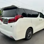 Toyota Alphard 2020 из Китая