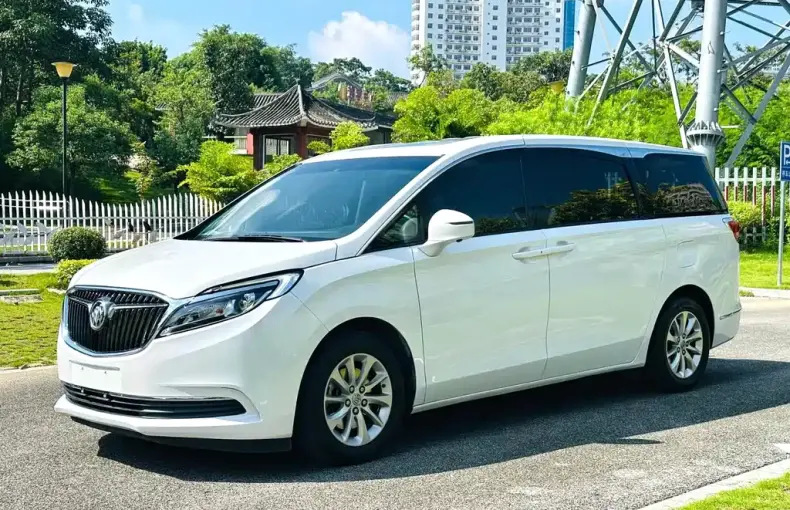 Buick GL8 2019 из Китая