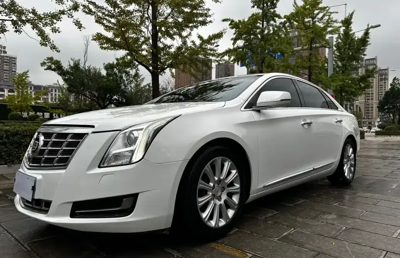 Cadillac XTS 2014 из Китая
