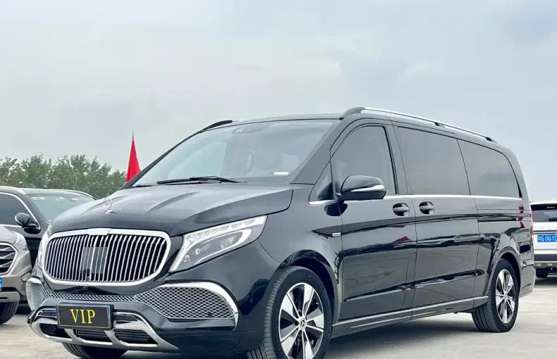Mercedes-Benz V-Class 2022 из Китая
