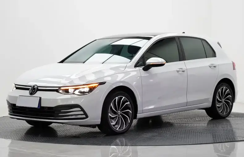 Volkswagen Golf 2022 из Китая