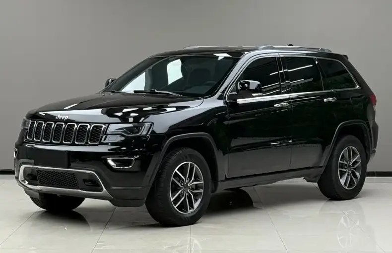 Jeep Grand Cherokee (Import) 2020 из Китая