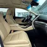 Toyota Alphard 2022 из Китая