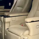 Toyota Alphard 2021 из Китая