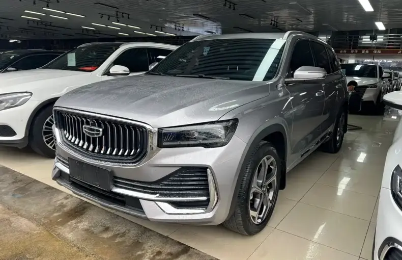 Geely Xingyue L 2024 из Китая