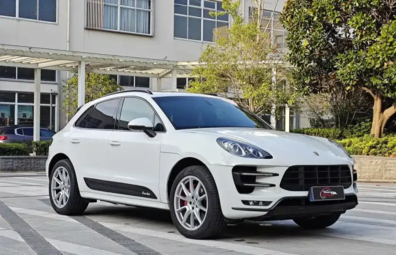 Porsche Macan 2015 из Китая