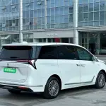 Buick GL8 Hybrid 2025 из Китая