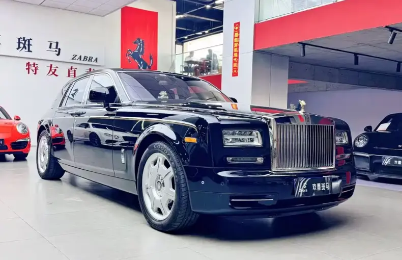 Rolls-Royce Phantom 2016 из Китая
