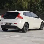 Volvo V40 2018 из Китая