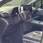 Toyota Sienna 2022 из Китая