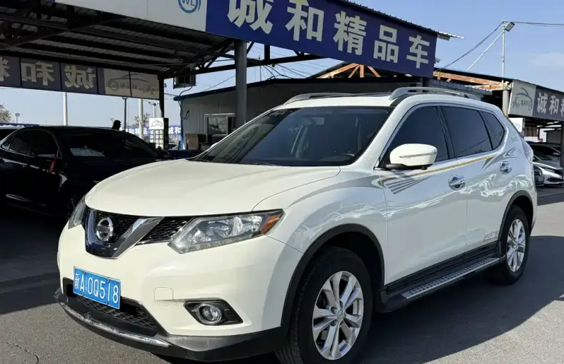 Nissan X-Trail 2015 из Китая