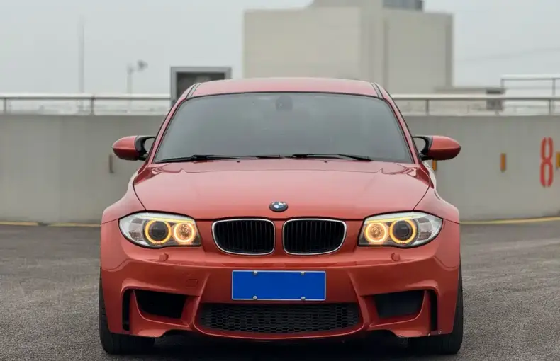 BMW 1 Series M 2012 из Китая