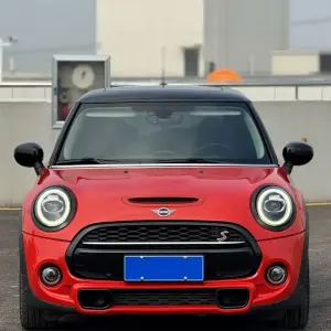 MINI Mini 2020 192 л.с. из Китая