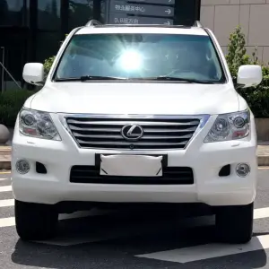Lexus LX 2012 из Китая
