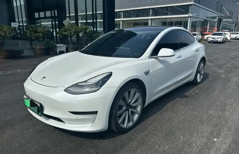 Tesla Model 3 2020 из Китая