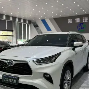Toyota Highlander 2024 из Китая