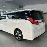 Toyota Alphard 2019 из Китая