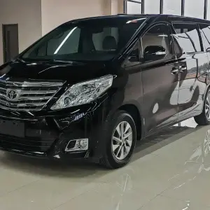 Toyota Alphard 2013 из Китая