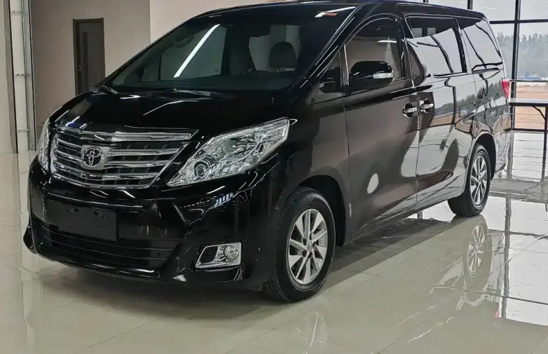Toyota Alphard 2013 из Китая