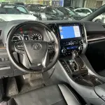 Toyota Alphard 2020 из Китая