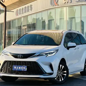 Toyota Granvia 2024 из Китая