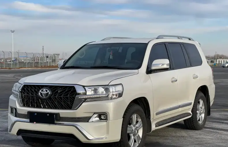 Toyota Land Cruiser 2015 из Китая