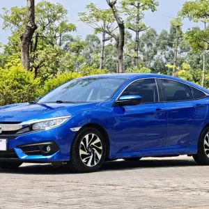 Honda Civic 2019 177 л.с. — лот 57059041 из Китая