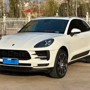 Porsche Macan 2021 354 л.с. из Китая