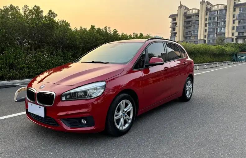 BMW 2 Series Active Tourer 2018 из Китая