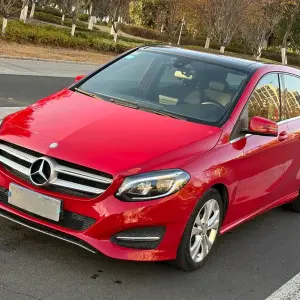 Mercedes-Benz B-Class 2016 156 л.с. из Китая