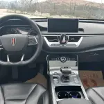 Hongqi Hongqi H5 2021 из Китая