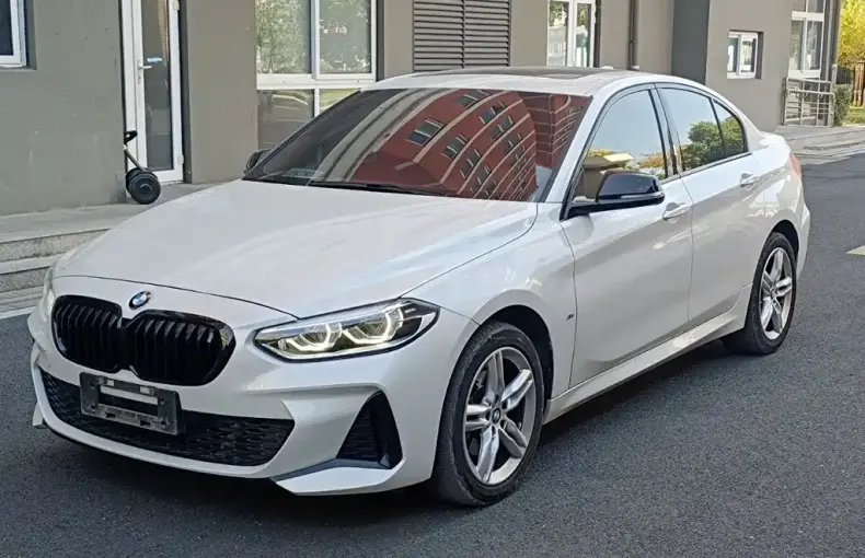BMW 1 Series 2021 из Китая