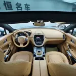 Aston Martin DBX из Китая