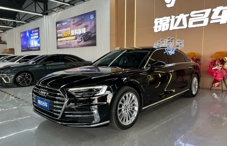 Audi A8 2019 из Китая
