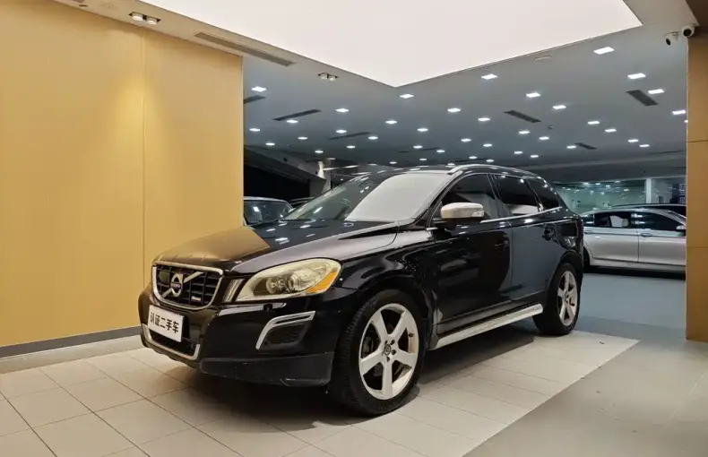 Volvo XC60 (Import) 2012 из Китая