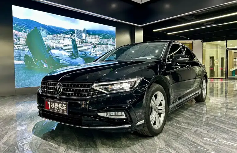 Volkswagen Magotan 2025 из Китая