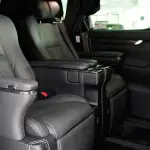 Lexus LM 2021 из Китая