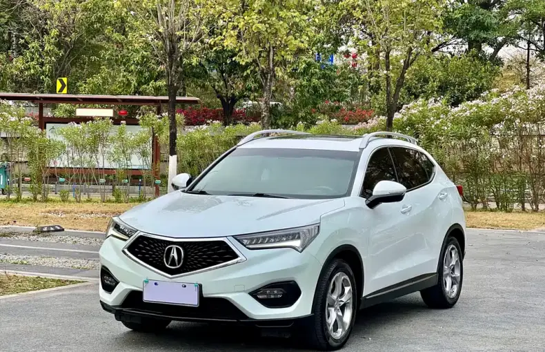 Acura CDX 2019 из Китая