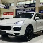 Porsche Cayenne 2016 333 л.с. из Китая