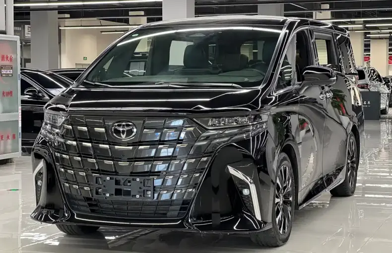 Toyota Alphard 2025 из Китая